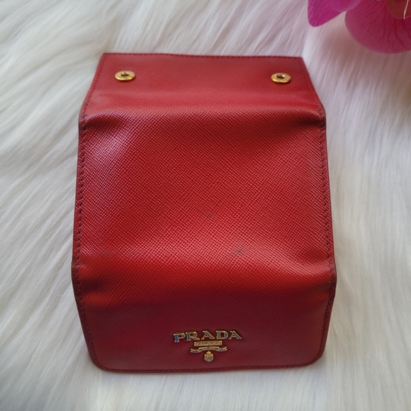 🔑 Prada Red Saffiano Leather 6 Key Holder - Picture 3 of 16